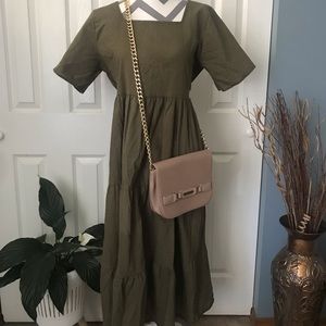 Maxi Plain Dress/ Fabric: Cotton Linen/ Tie at the back of the neck.